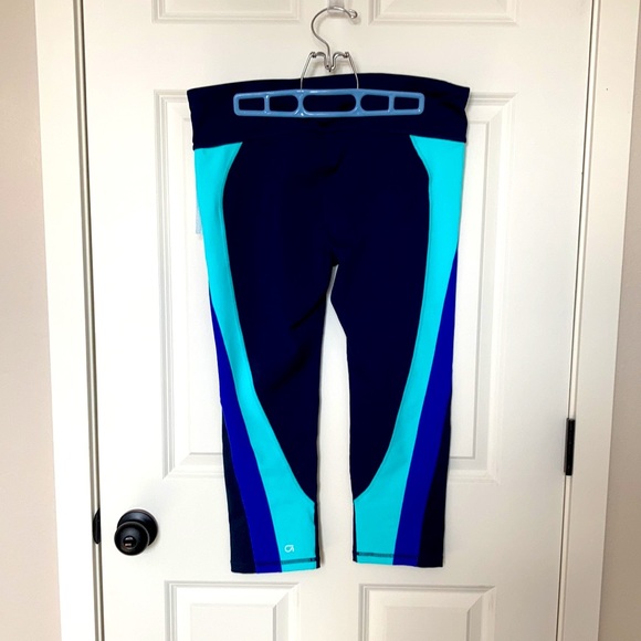 GapFit gfast capris NWT L - Picture 2 of 6
